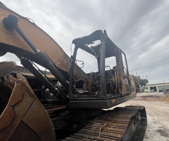 2019 CASE CX250D Excavator - Image 7