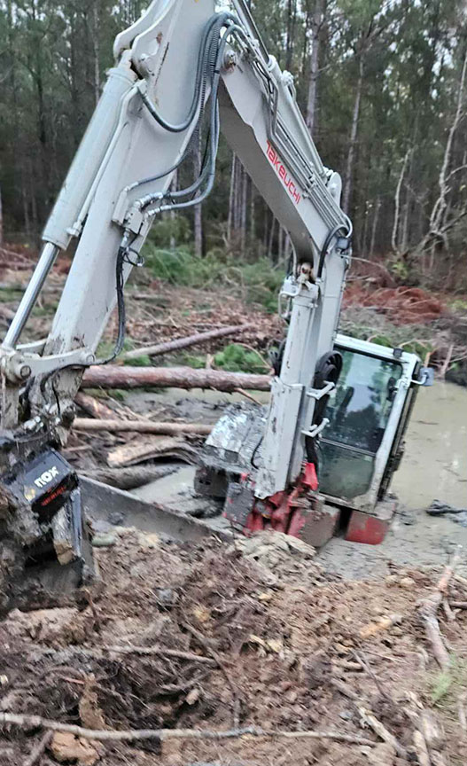 2022 Takeuchi TB280FR Excavator