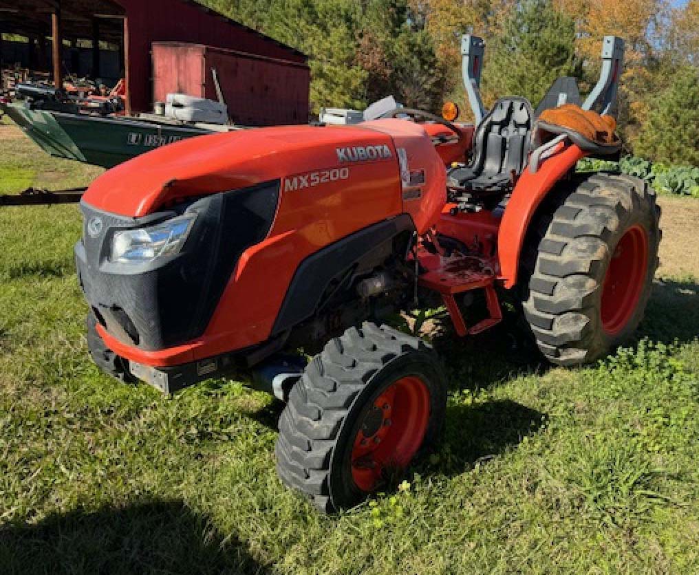 2016 Kubota MX5200 Tractor