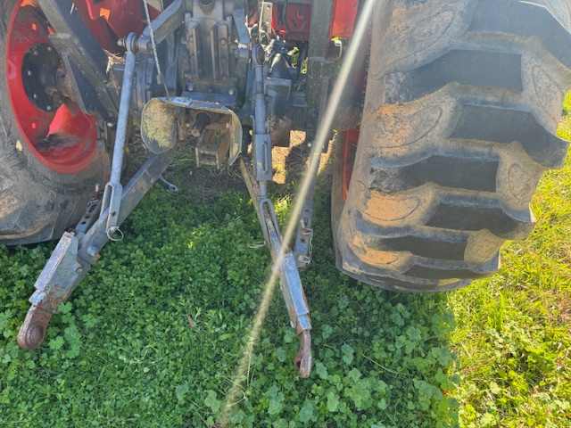 2016 Kubota MX5200 Tractor - Image 10