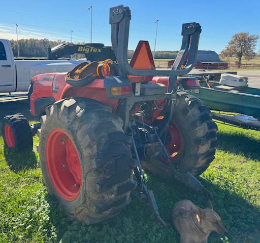 2016 Kubota MX5200 Tractor - Image 3