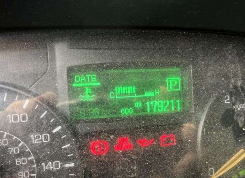 2012 Mitsubishi Fuso Box Truck - Image 6