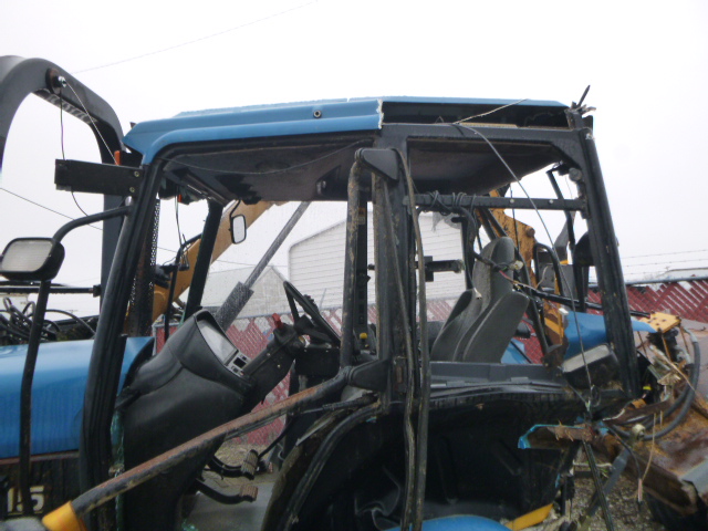 2000 New Holland TM115 Tractor - Image 11