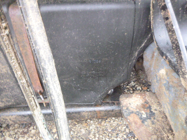 2000 New Holland TM115 Tractor - Image 20