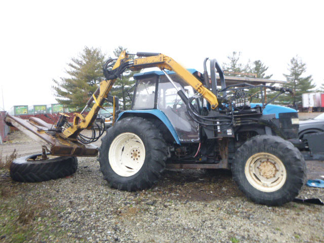 2000 New Holland TM115 Tractor - Image 4