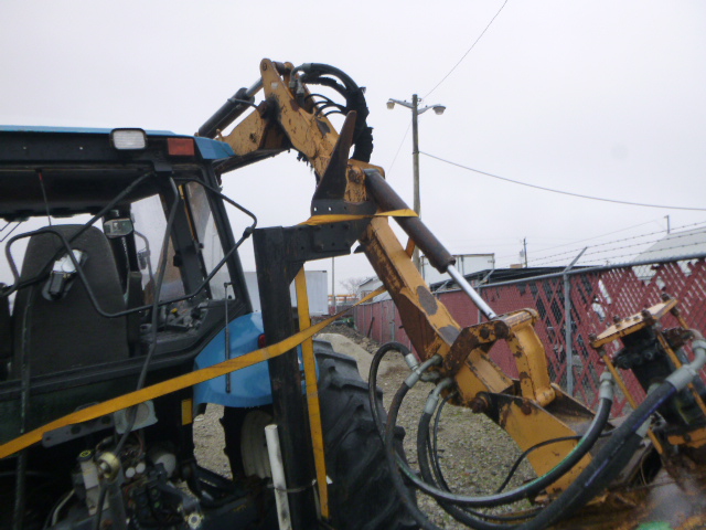2000 New Holland TM115 Tractor - Image 9