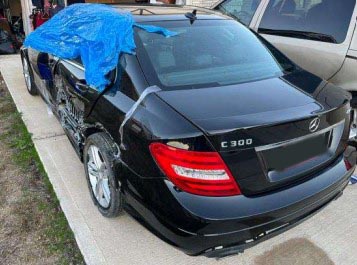 2014 Mercedes C300 Luxury 4MATIC - Image 5