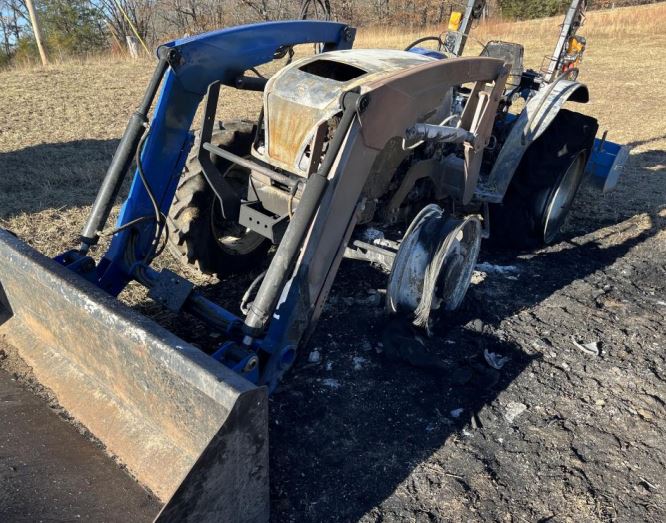 2015 New Holland Workmaster 70 Tractor with Loader - Image 2