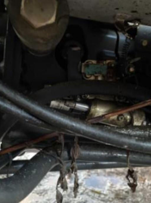 2011 Bobcat CT225 Tractor with Loader - Image 8