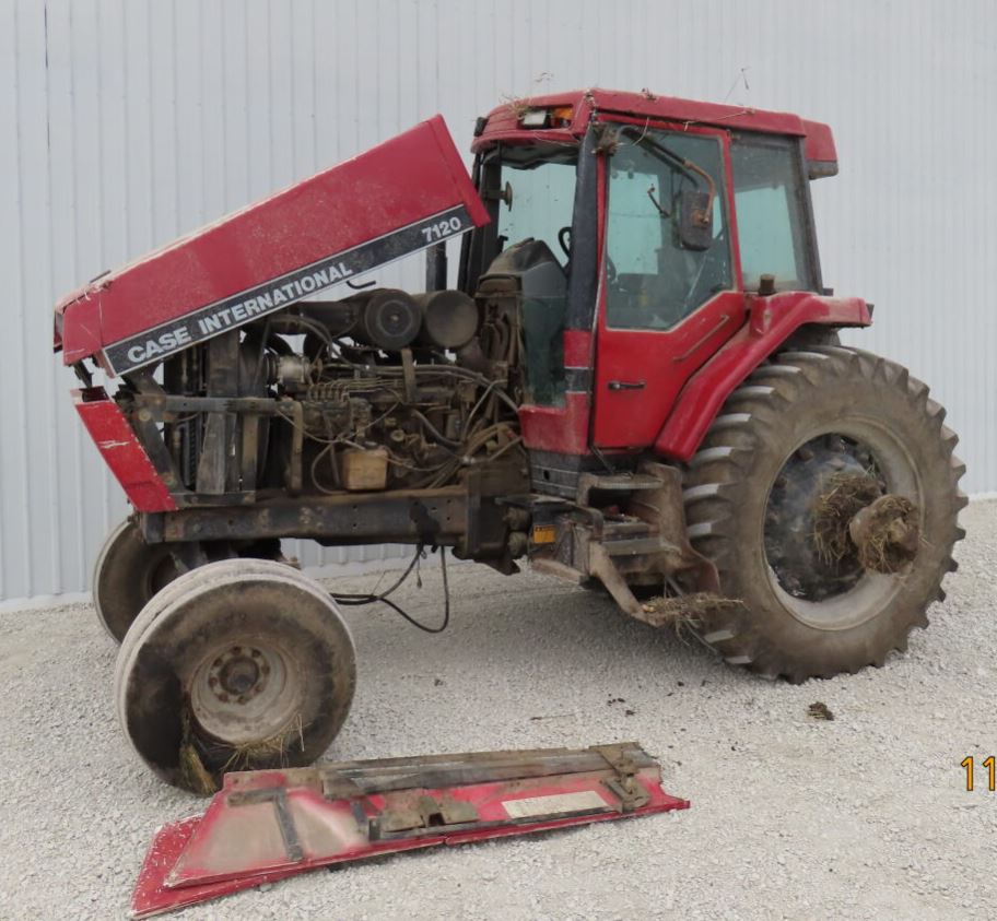 Case International 7120 Tractor
