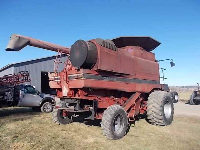 1999 Case IH 2388 Combine - Image 12