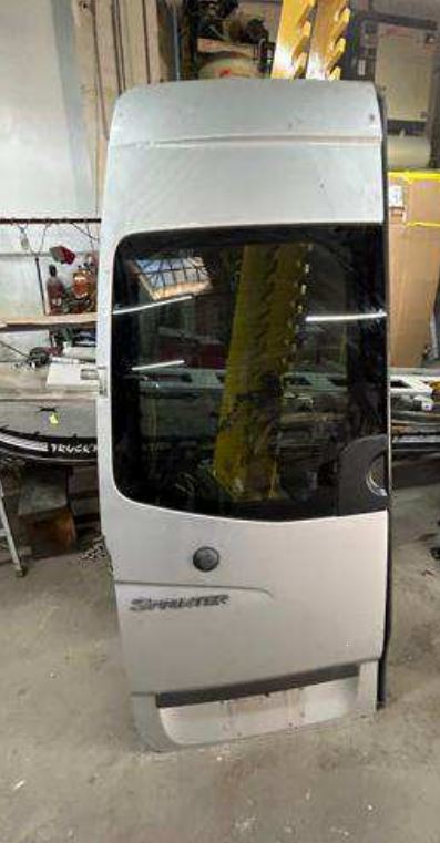 2012 Mercedes Benz Sprinter - Image 9