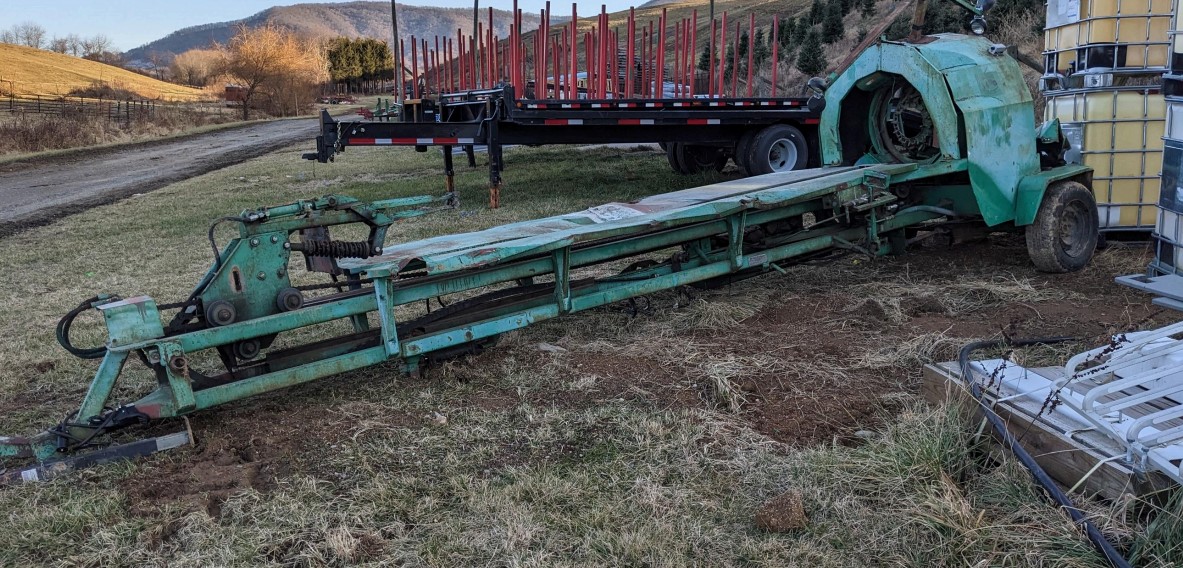 [Auction] 1998 Dejong 1220 Christmas Tree Baler CAG