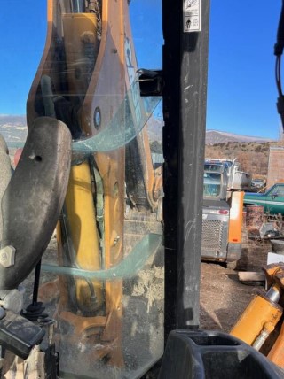 2006 CASE 580 Super M Backhoe - Image 25