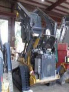 2022 John Deere 333G Skid Steer - Image 4