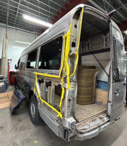 2012 Mercedes Benz Sprinter - Image 7