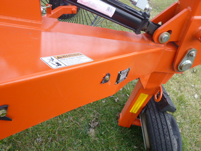 2022 Kubota RA210CR Hay Rake - Image 9