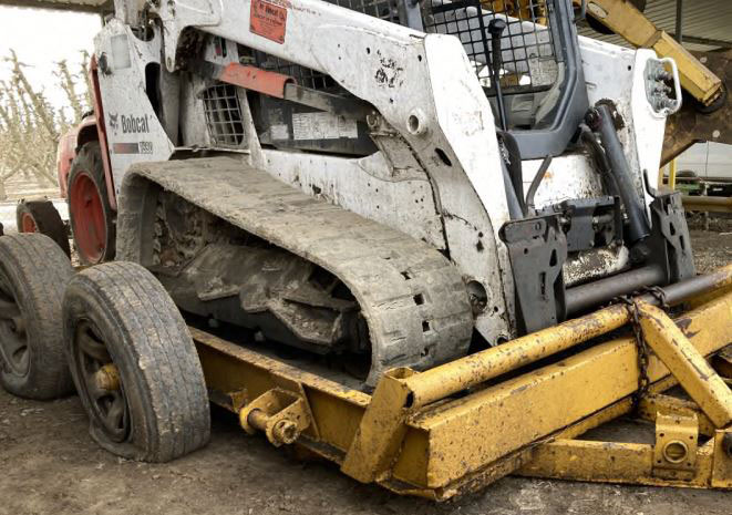 2016 Bobcat T590 Track Loader - Image 3