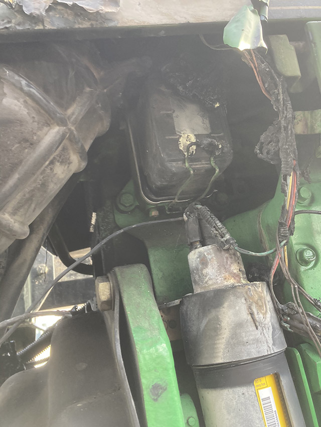 1995 John Deere 8100 Tractor - Image 6