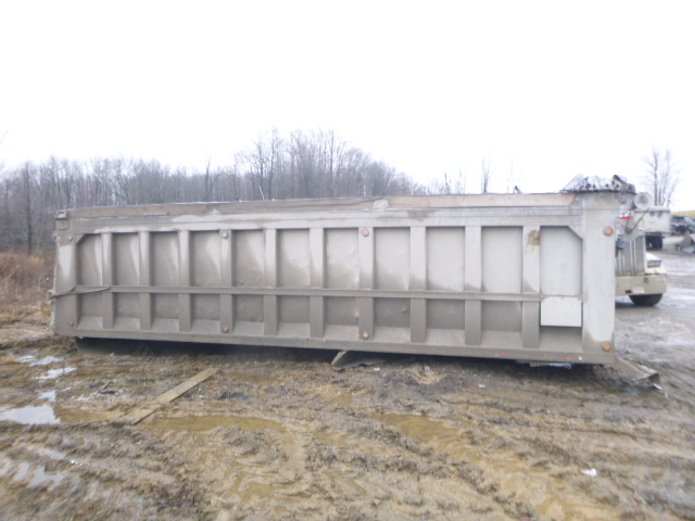 1998 Kenworth W900 Dump Truck - Image 25