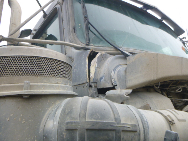 1998 Kenworth W900 Dump Truck - Image 39