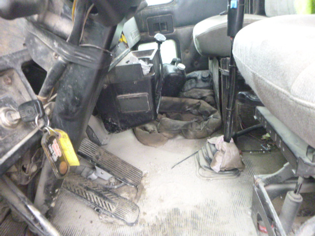 1998 Kenworth W900 Dump Truck - Image 7