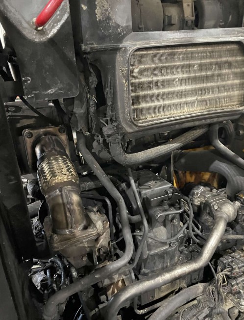 2015 John Deere 328E Skid Steer - Image 8