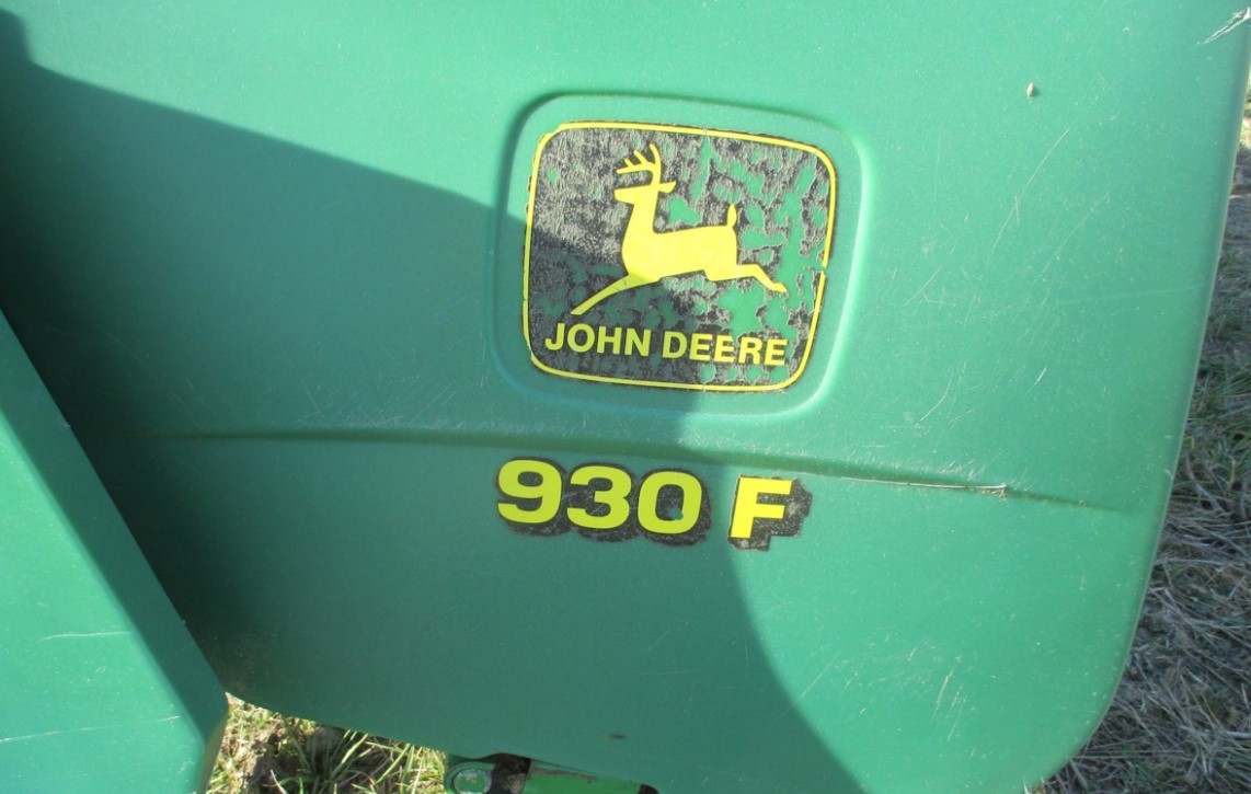 2001 John Deere 930F Header - Image 13