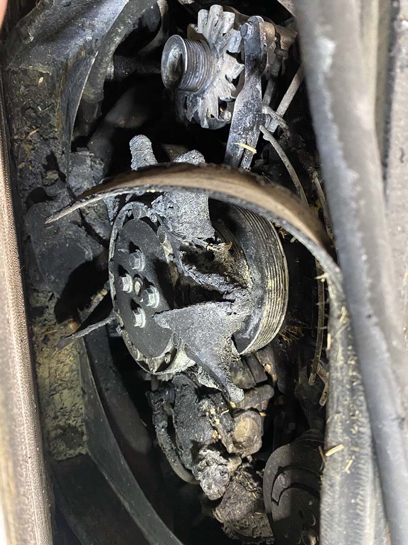 2023 CASE SR210B Skid Steer - Image 13