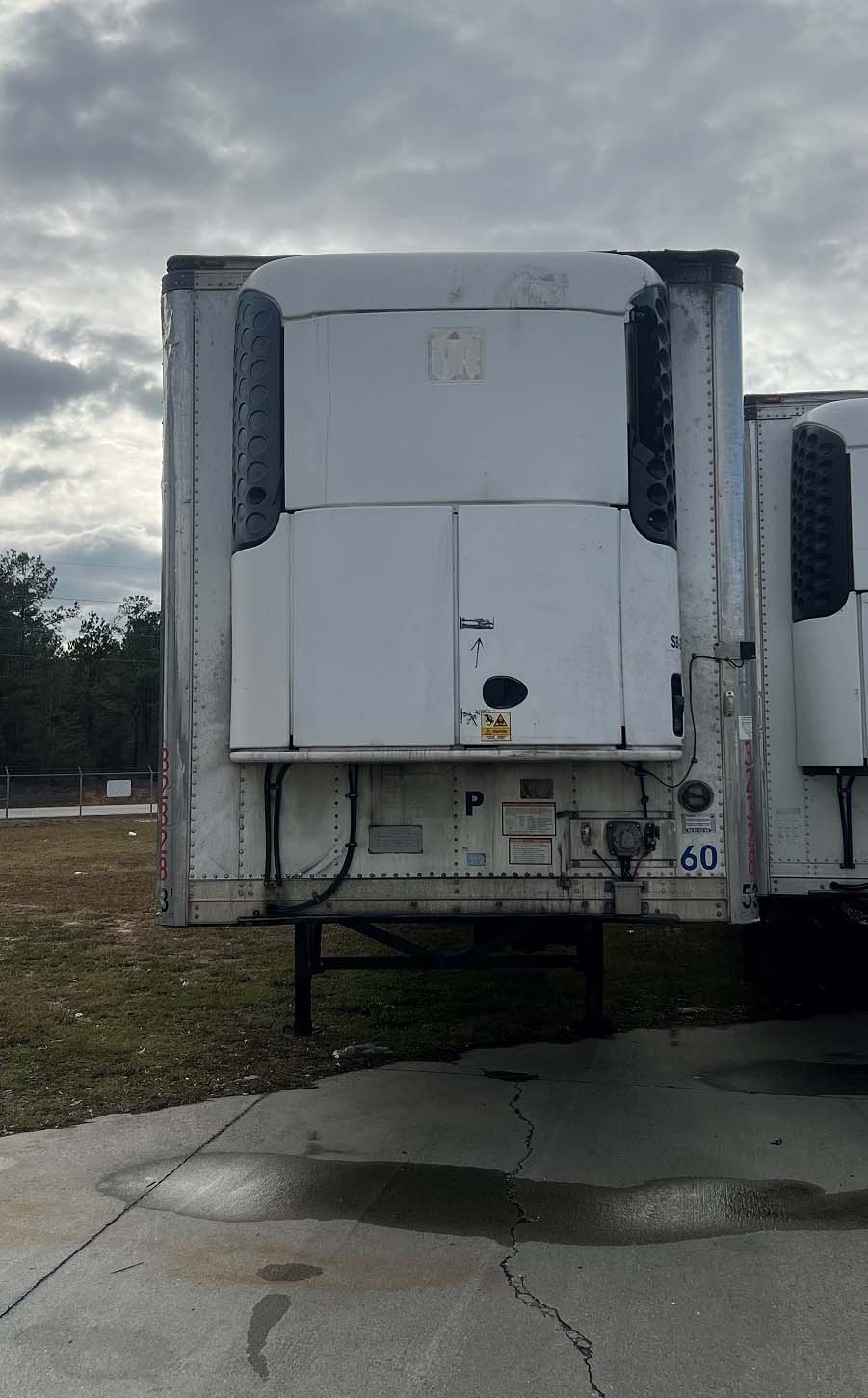 2015 Vanguard Reefer Trailer - Image 2