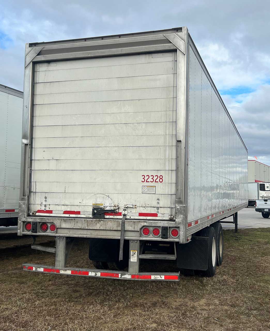 2015 Vanguard Reefer Trailer - Image 5