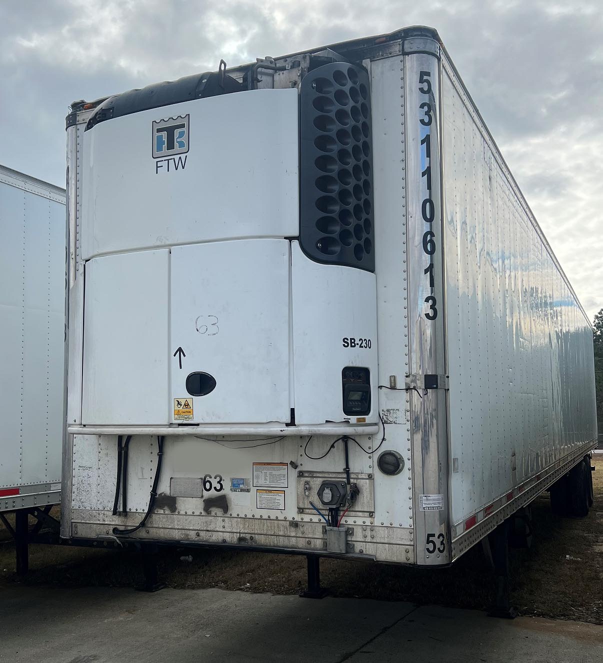 2014 Vanguard Reefer Trailer