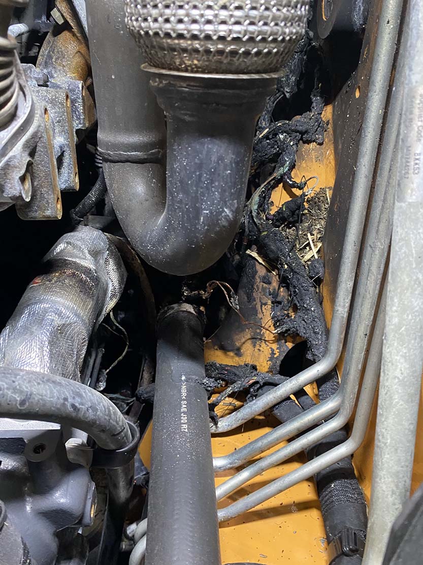 2023 CASE SR210B Skid Steer - Image 6