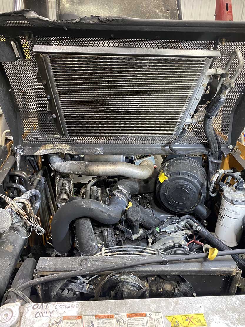 2023 CASE SR210B Skid Steer - Image 7