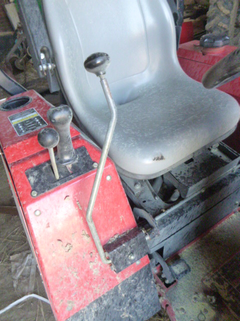 2016 Steiner 440 Tractor - Image 10
