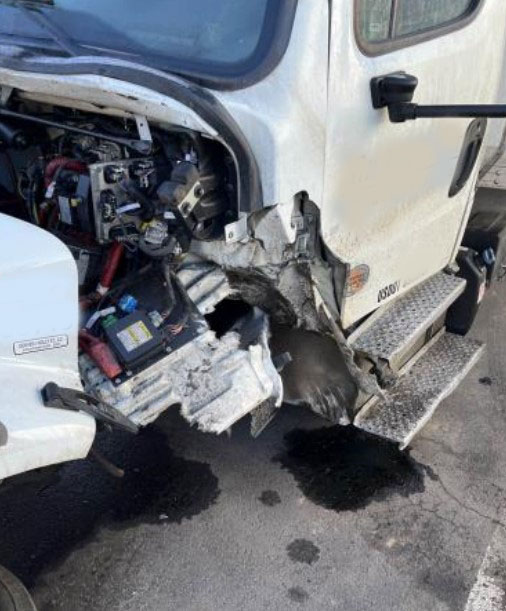 2023 Freightliner M106 Box Truck - Image 10