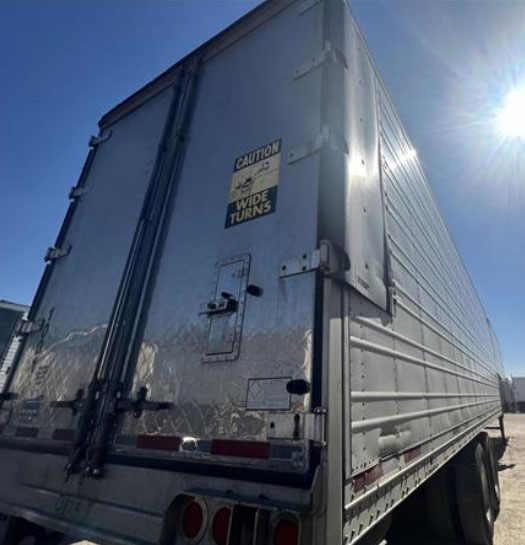 2017 Vanguard Reefer Trailer - Image 3