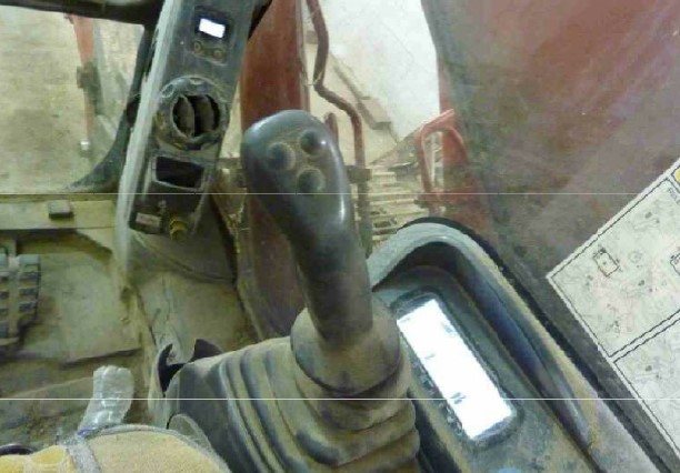 2007 Link Belt 160X2 Excavator - Image 13