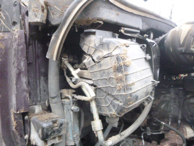 2018 Kenworth T800 Dump Truck - Image 14