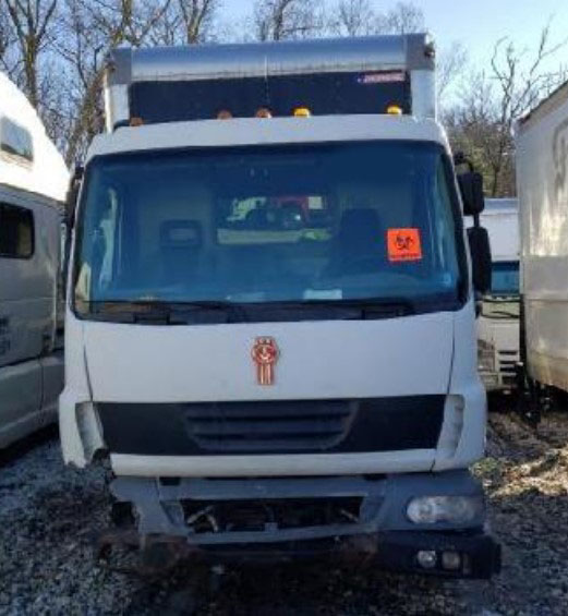 2013 Kenworth K270 - Image 2