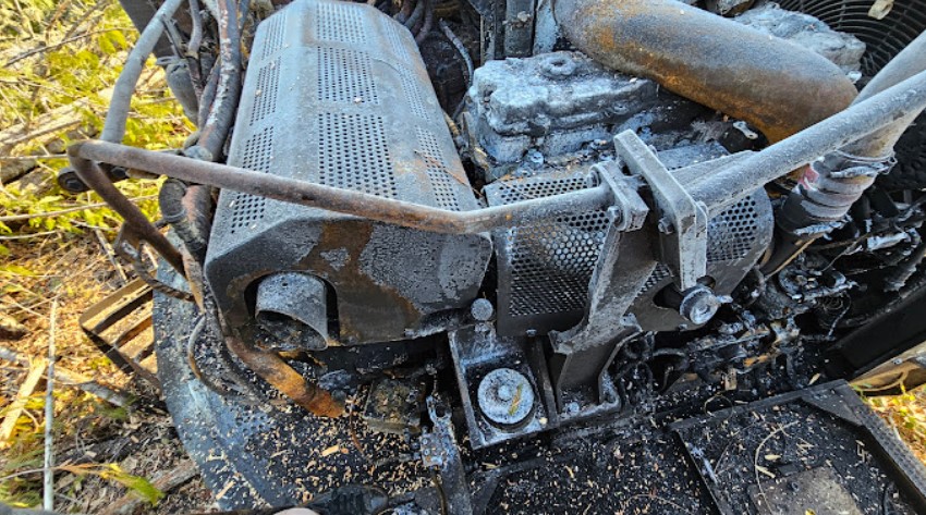 2016 Caterpillar 522B Buncher - Image 13