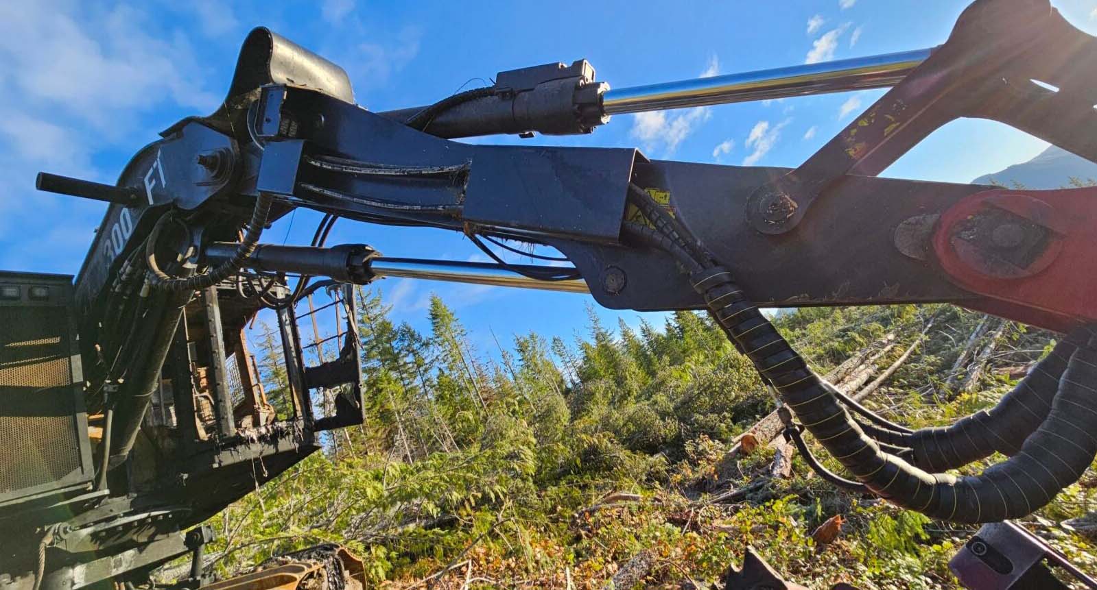 2016 Caterpillar 522B Buncher - Image 18