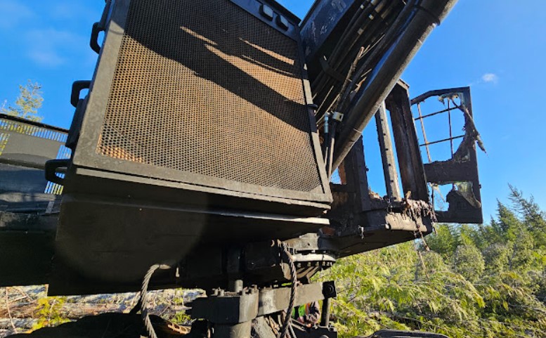 2016 Caterpillar 522B Buncher - Image 9