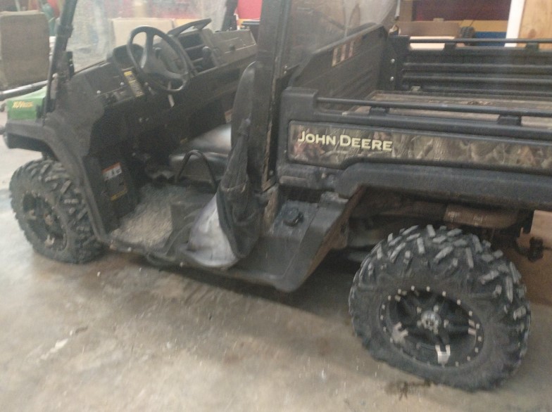 2018 John Deere XUV835M