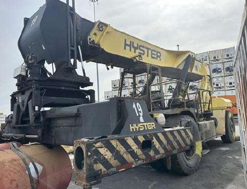 2015 Hyster Container Handler