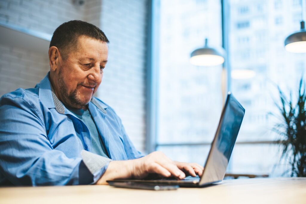 make-sure-to-do-your-research-before-bidding-on-online-auction