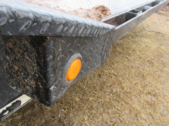 2019 PJ 22’ Tandem Axle Trailer - Image 14