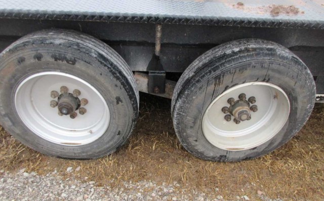 2019 PJ 22’ Tandem Axle Trailer - Image 17