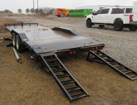2019 PJ 22’ Tandem Axle Trailer - Image 3
