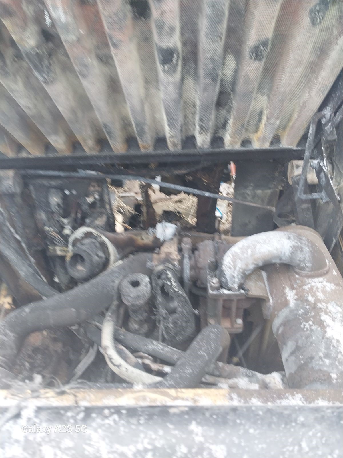 1997 New Holland LX665 Skid Steer - Image 3